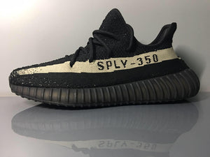 YEEZY BOOST 350 V2 Oreo